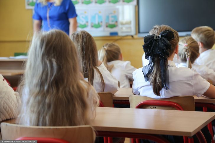 Nauczyciele nie chcą ich na lekcjach. Problem narasta w szkołach