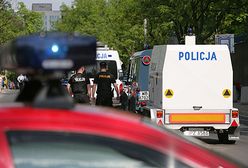 Ulica zamknięta w centrum Warszawy - policyjny robot usunął tajemniczą paczkę