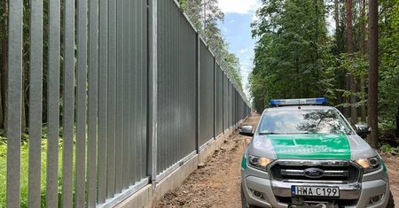 Granica polsko-białoruska. Budują nową zaporę