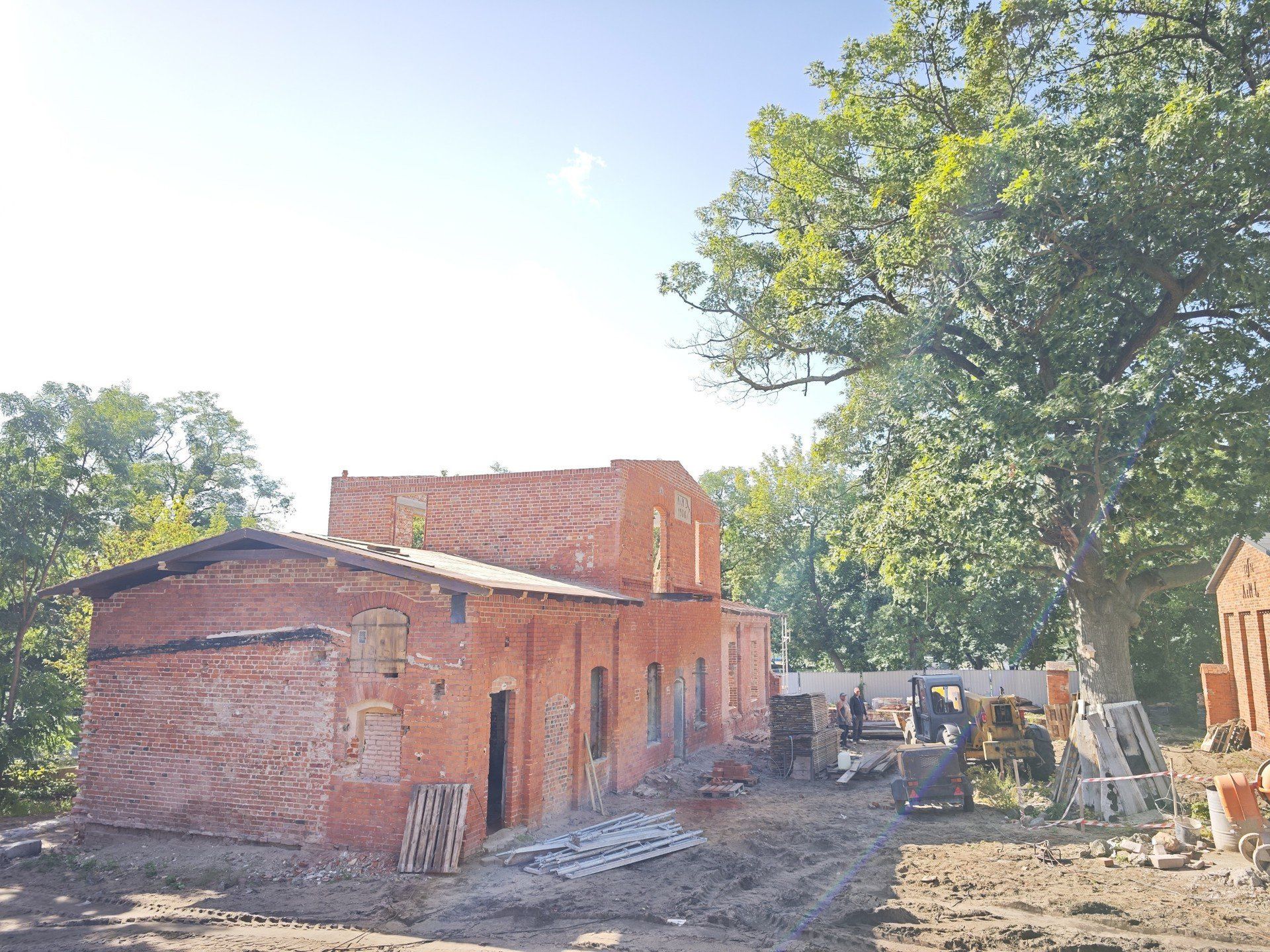 Budynek, który powstał w 1906 roku, przy okazji gruntownej modernizacji rakarni.