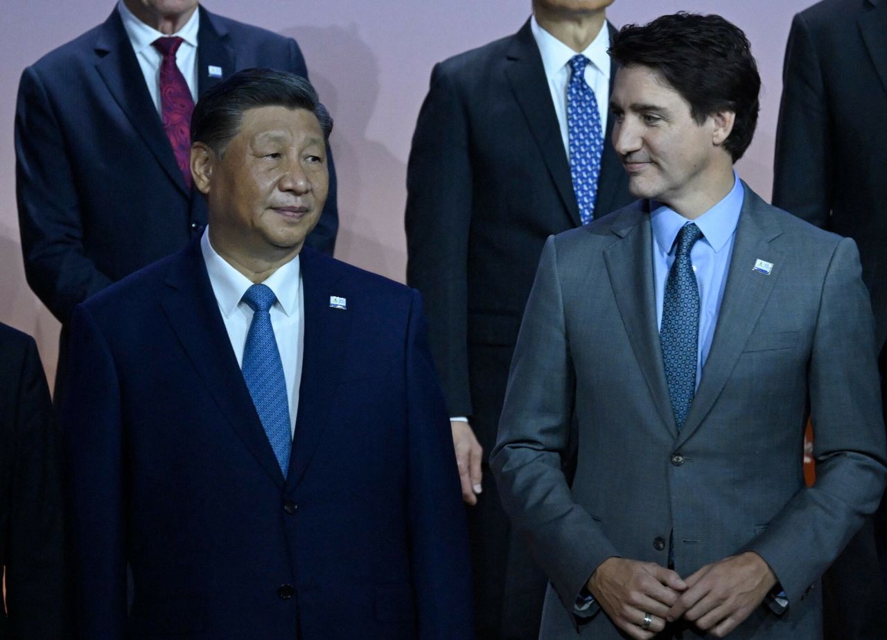 The leader of China Xi Jinping and the Prime Minister of Canada Justin Trudeau