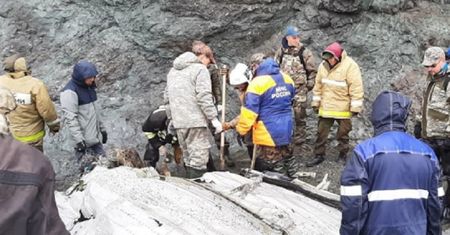 Rosja. Katastrofa samolotu na Kamczatce. Wszyscy pasażerowie zginęli