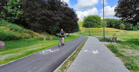 Sześć firm chce zbudować 110-metrowy odcinek drogi rowerowej, ale tylko trzy zmieszczą się w budżecie miasta