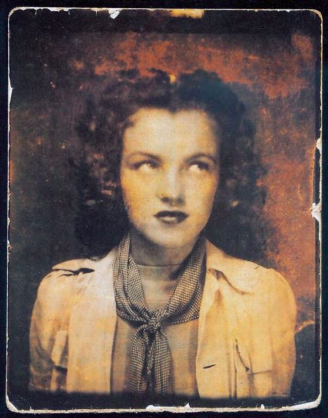 12-letnia Marilyn Monroe