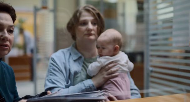 Tęczowe rodziny w kampanii społecznej Ogólnopolskiego Strajku Kobiet