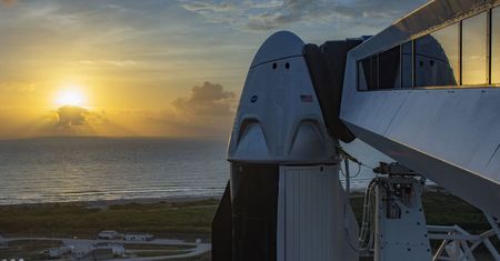 Nowa epoka w lotach kosmicznych. Pierwsza załogowa misja SpaceX i NASA [Aktualizacja]