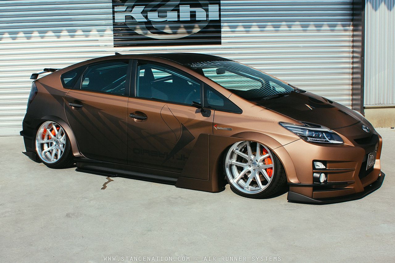 Kuhl Racing Toyota Prius GT-30