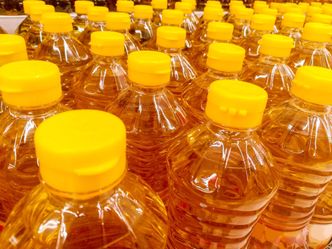 "Olej potaniał" - mówił prezydent. Dziś ceny rosną jak oszalałe