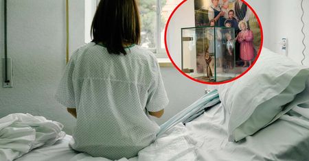 "Wyborcza": Szpital we Wrocławiu nie wykonuje aborcji. Za to dyrekcja sprowadza relikwie