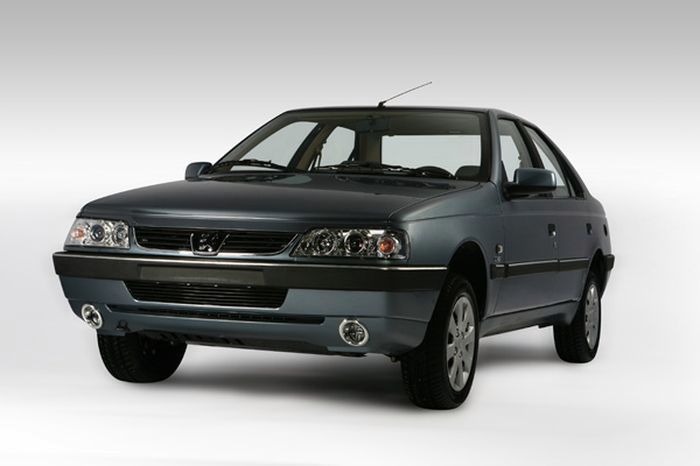 Peugeot 405