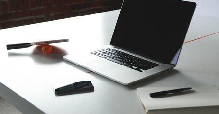 Laptop jako prezent na Pierwszą Komunię – wybraliśmy 6 najlepszych