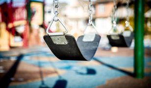 Wypadek w Szczecinie. Dwie 7-latki walczą o życie. Do dramatu doszło w przedszkolu