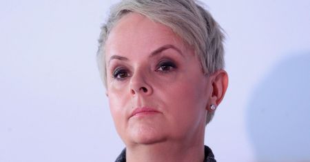 Karolina Korwin-Piotrowska udostępniła post Brudzińskiego. "Ten moment, kiedy z LGBT kojarzą się nawet jaja"