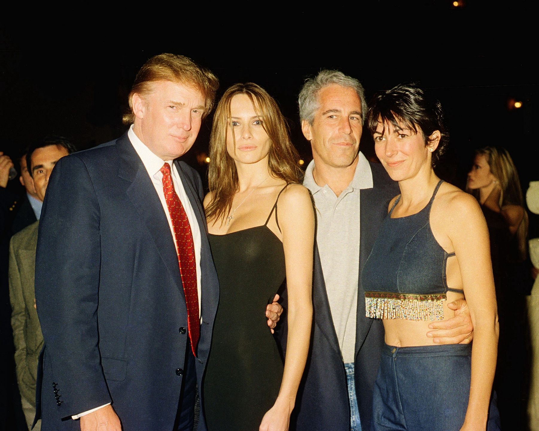 Donald i Melania Trump z Jeffreyem Epsteinem i Ghislaine Maxwell