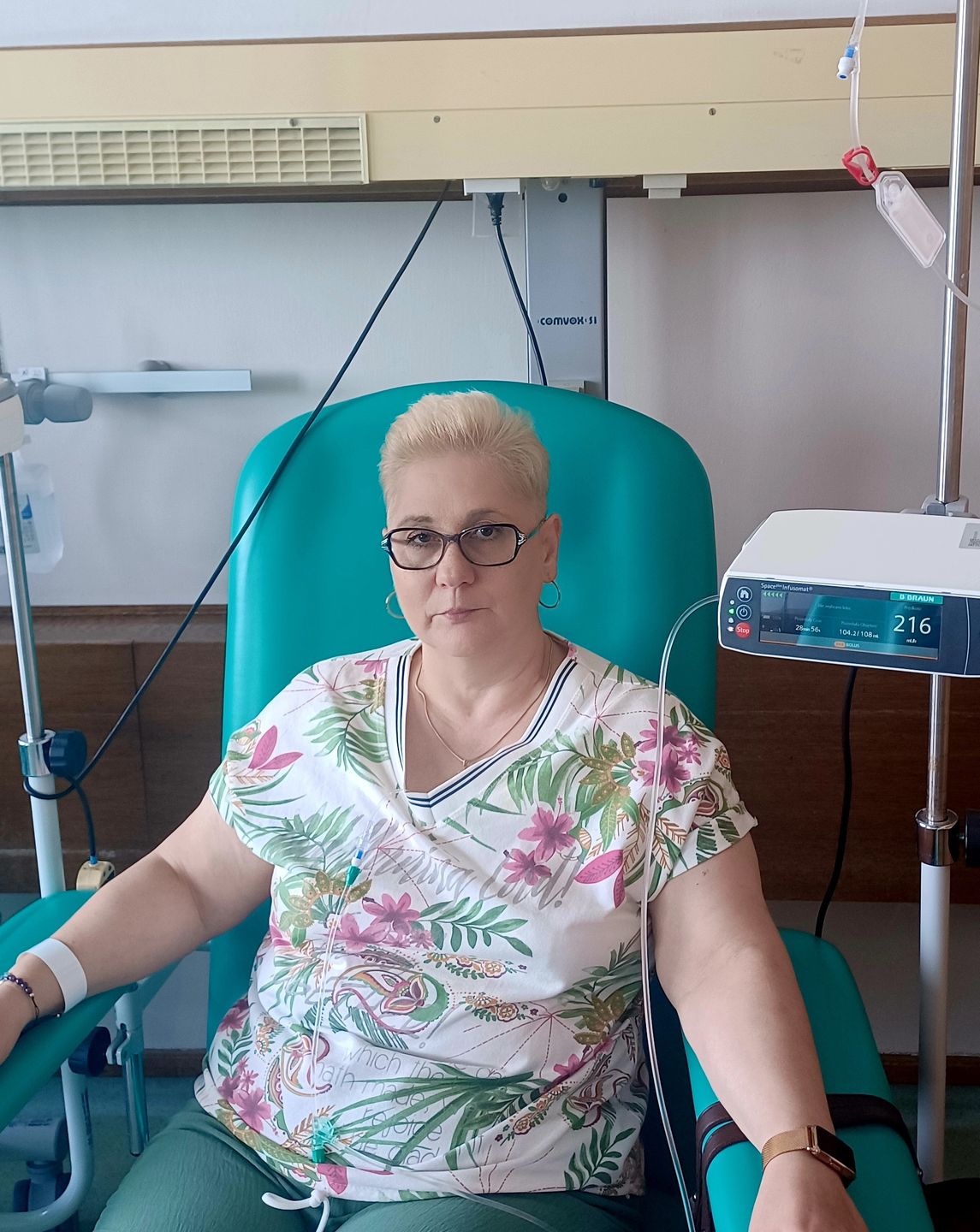 Katarzyna Czochańska podczas podawania immunoterapii w szpitalu