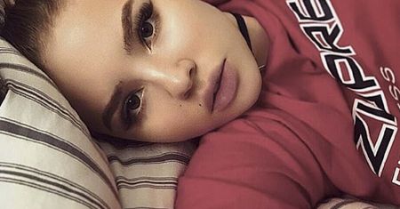 Cudem uszła z życiem. Modelka spadła z motocykla przy ogromnej prędkości