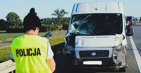 Śmierć na autostradzie i pijani na drogach. Policja podsumowała weekend