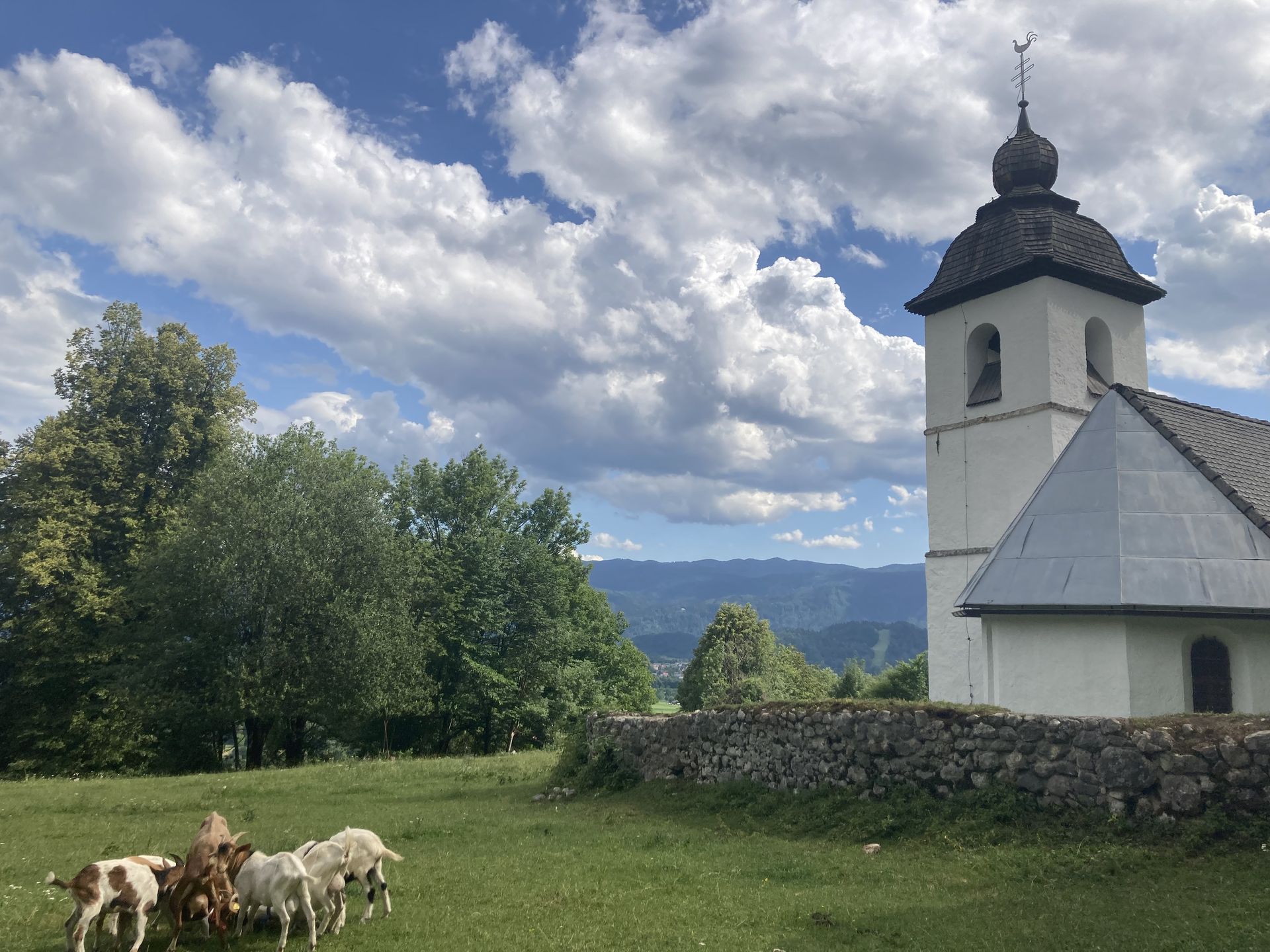 Kościół św. Katarzyny w pobliżu wąwozu Vintgar