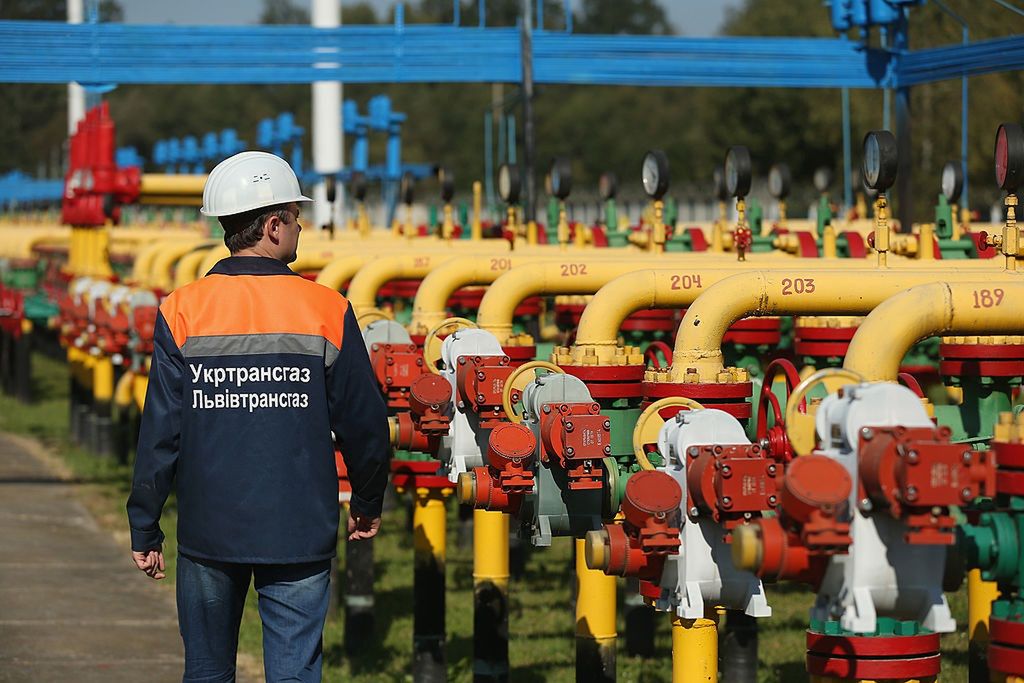 Europe Fears Cuts In Natural Gas From Russia
DASHAVA, UKRAINE - SEPTEMBER 18:  A worker walks among pipes and valves at the Dashava natural gas facility on September 18, 2014 in Dashava, Ukraine. The Dashava facility, which is both an underground storage site for natural gas and an important transit station along the natural gas pipelines linking Russia, Ukraine and eastern and western Europe, is operated by Ukrtransgaz, a subsidiary of Ukrainian energy company NJSC Naftogaz of Ukraine. Ukraine recently began importing natural gas from Slovakia through Dashava as Ukraine struggles to cope with cuts in gas deliveries by Gazprom of Russia. As Russia has cut supplies many countries in Europe that rely heavily on Russian gas fear that Russia will increasingly use gas delivery cuts as a political weapon to counter European economic sanctions arising from Russian involvement in fighting between pro-Russian separatists and Ukrainian armed forces in eastern Ukraine.  (Photo by Sean Gallup/Getty Images)
Sean Gallup
Business, Conflict, Finance, Politics, War, bestof, bestof, topics, topics, topix, topix, toppics, toppics, toppix, toppix