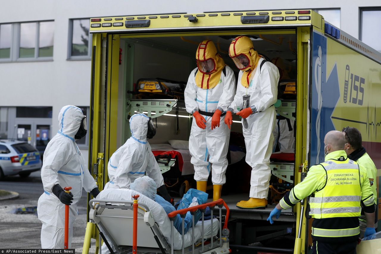 Koronawirus. Dramat za południową granicą Polski. Czesi covidowym czarnym punktem na mapie