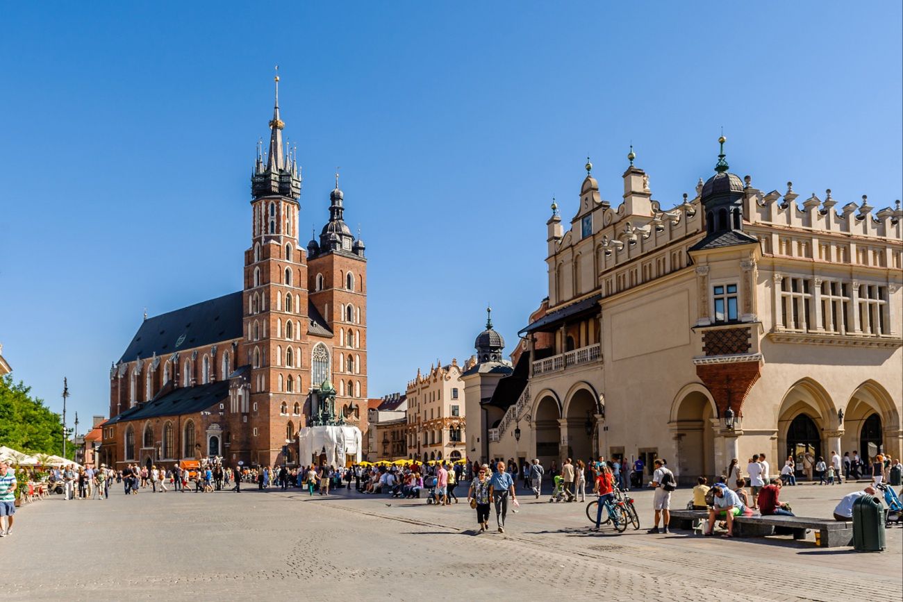 Fala zwolnień grupowych. 1300 osób straci pracę w jednym mieście