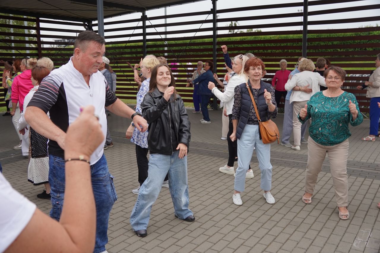 Taneczne środy dla seniorów na Stadionie Powiatowym w Pile