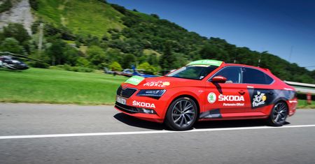 Jak ewoluowała flota Škody przez ostatnich 13 lat wspierania Tour de France