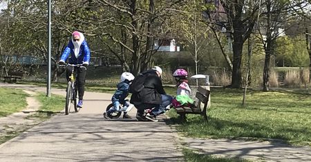 500+ nie pomaga. Dzieci rodzi się mniej