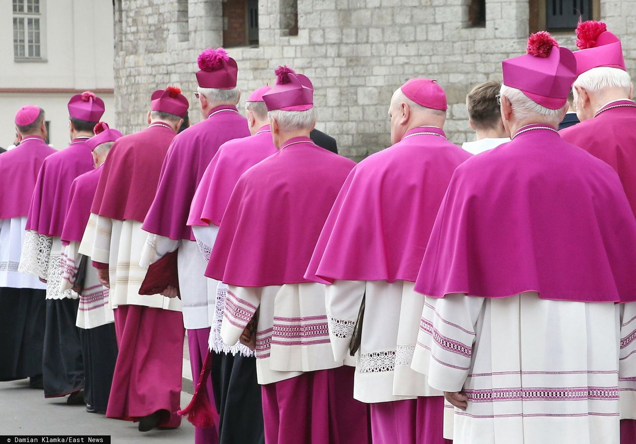 Episkopat znowu uderza w MEN. "Akt bezprawny"