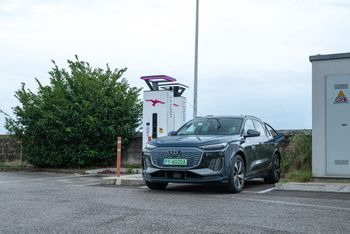 Elektryki w Polsce rosną w siłę. Trend może jednak wkrótce zwolnić