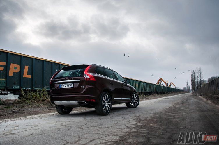 Volvo liderem sprzedaży aut z kratką w segmencie premium
