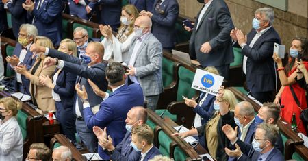 Sejm odroczył posiedzenie! Zabrakło posłów PiS