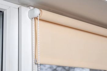 Wetrzyj w rolety. Będą jak nowe bez ściągania