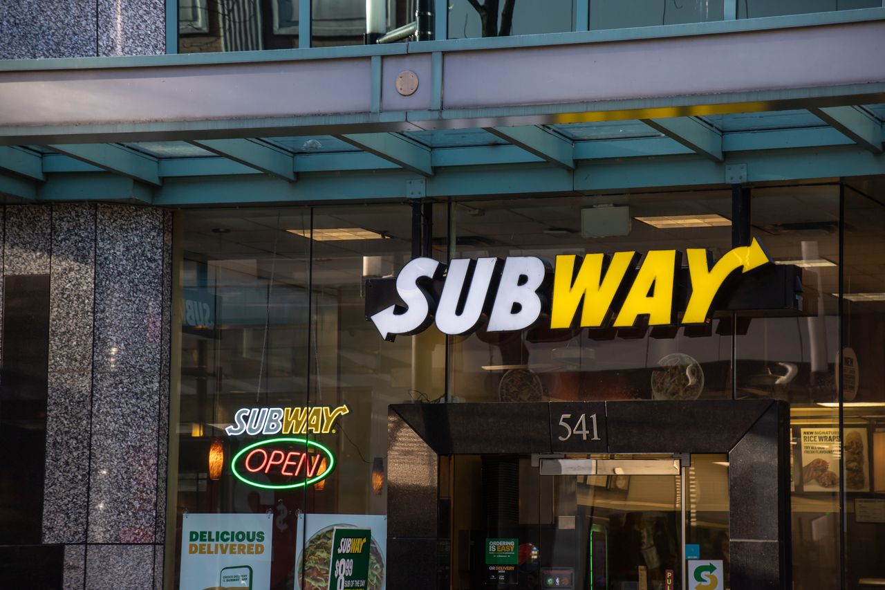 Subway potwierdził. Gigant kanapkowy bada przełomową transakcję