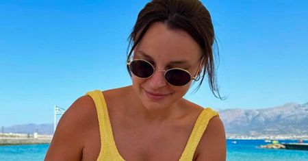 Paulina Rzeźniczak chwali się sylwetką cztery miesiące po porodzie. Mówi o przerabianiu zdjęć: "Po co tak oszukiwać?"