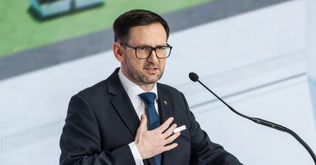 Obajtek znów nie przyjdzie na komisję śledczą? "Jest koniec kampanii, nie mam czasu"