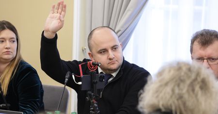 Kpiny z Mateckiego. Nagle odezwał się ktoś na sali