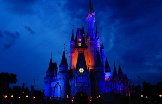 Disney zwolni 28 000 pracowników parków rozrywki. Nadal ma problemy w związku z pandemią