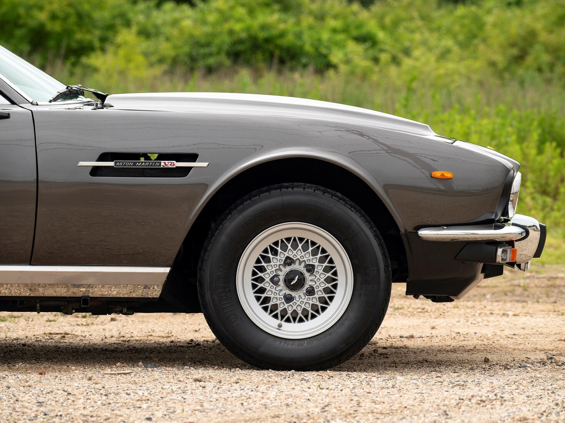 1973 Aston Martin V8 "The Living Daylights" 