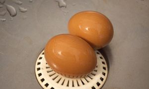 Nie rób tego z jajkami. Dietetyczka zdecydowanie odradza