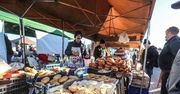 Rzeszów: Słoneczna sobota na Podkarpackim Bazarku. Regionalne smaki i aromatyczne miody