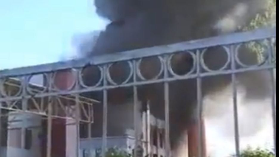 W Moskwie płonie fabryka farb i lakierów 