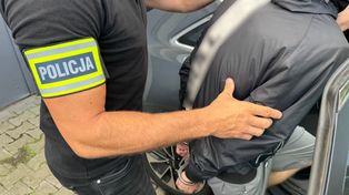 Ruda Śląska: Wywieźli mężczyznę do lasu i ukradli mu wszystko, co miał