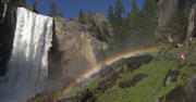 Księżycowe tęcze na time-lapse'ach w parku narodowym Yosemite [wideo]