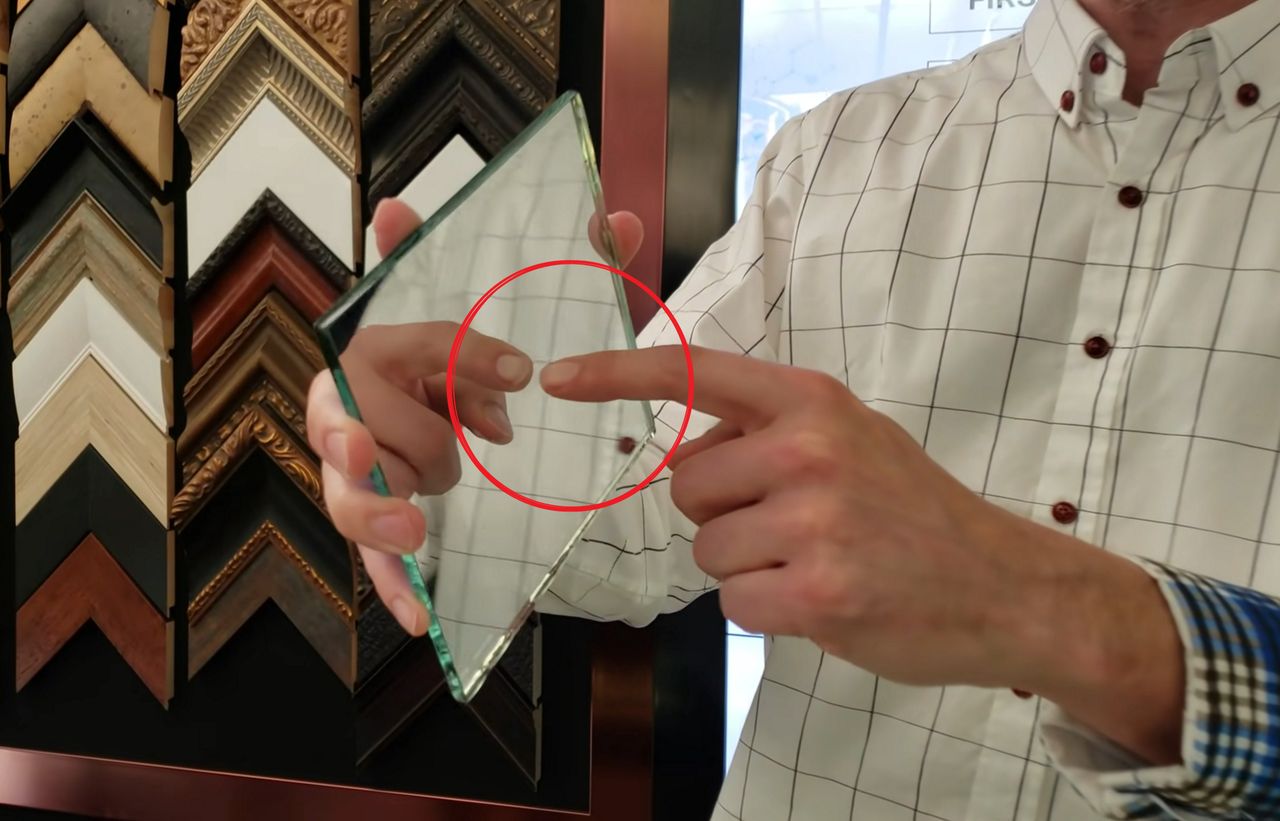 Protect your privacy: How to spot hidden Phenic mirrors in hotels