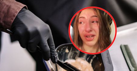 Na fryzjera wydała majątek. Po wyjściu z salonu zalała się łzami