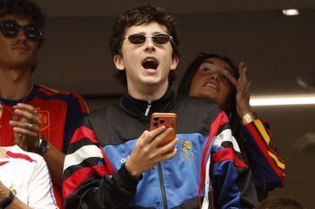 Timothée Chalamet pokazał koguta. Na trybunach rozległo się buczenie