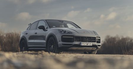Jaki kryzys? Porsche bije historyczny rekord i stawia na elektryki