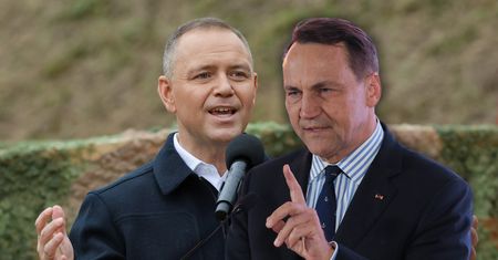 "Bądźmy fair". Sikorski chce faktury od Kancelarii Prezydenta