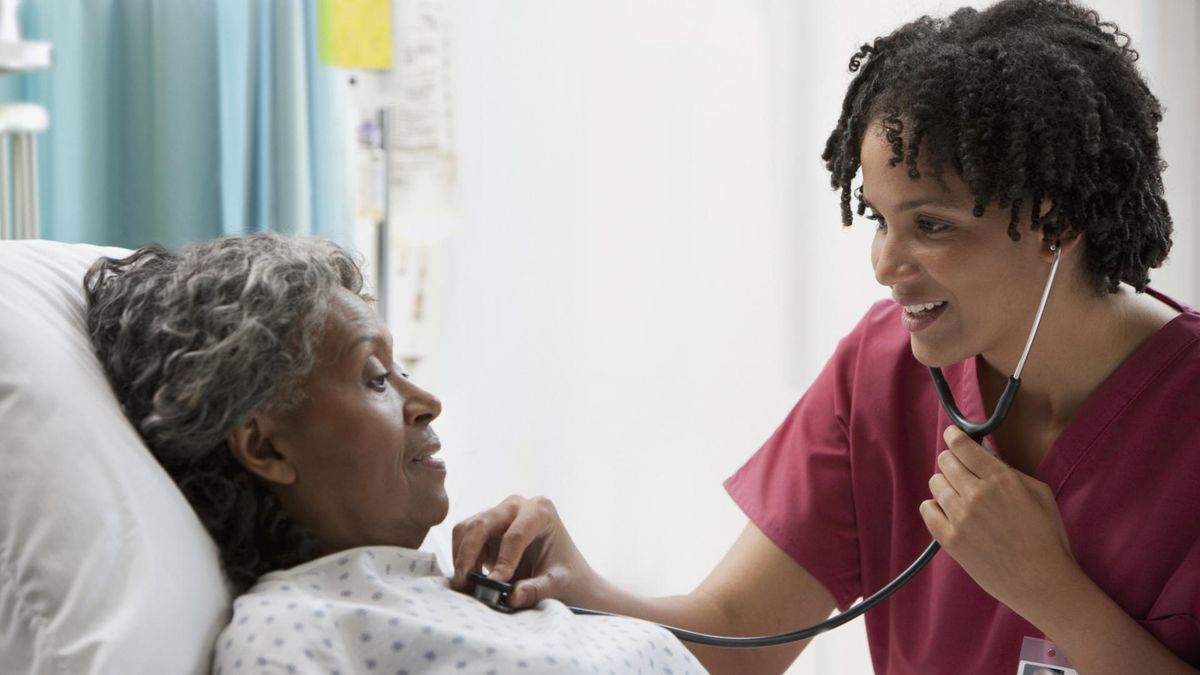 RBBB nie zawsze wymaga leczenia, często przebiega bezobjawowo i nie jest groźny.